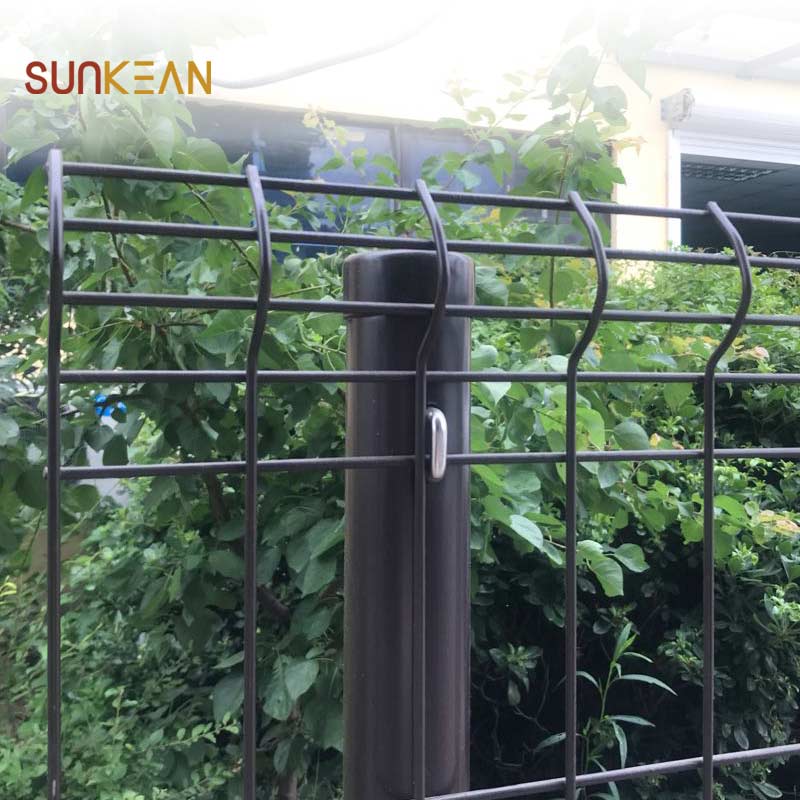 Half circle PVC coated wire mesh fencing panels