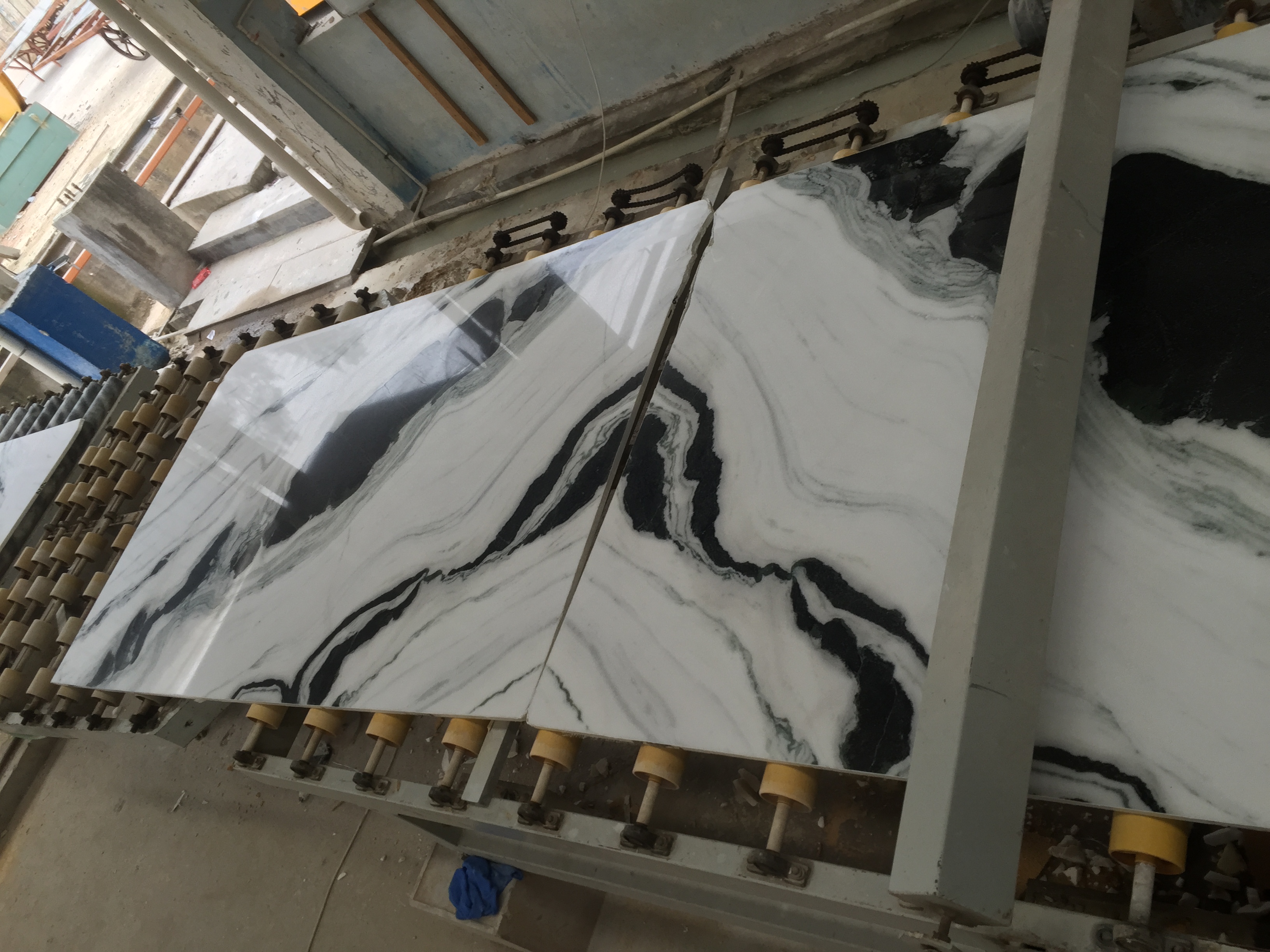 Grade A polished panda marble tiles